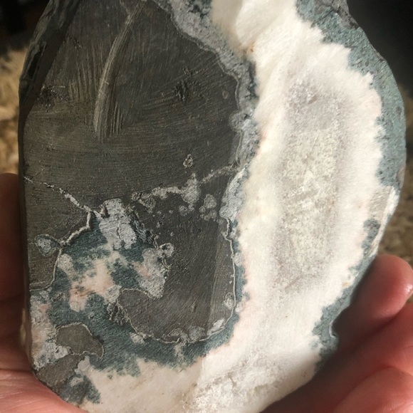 Large Apophyllite Crystal - Picture 7 of 9